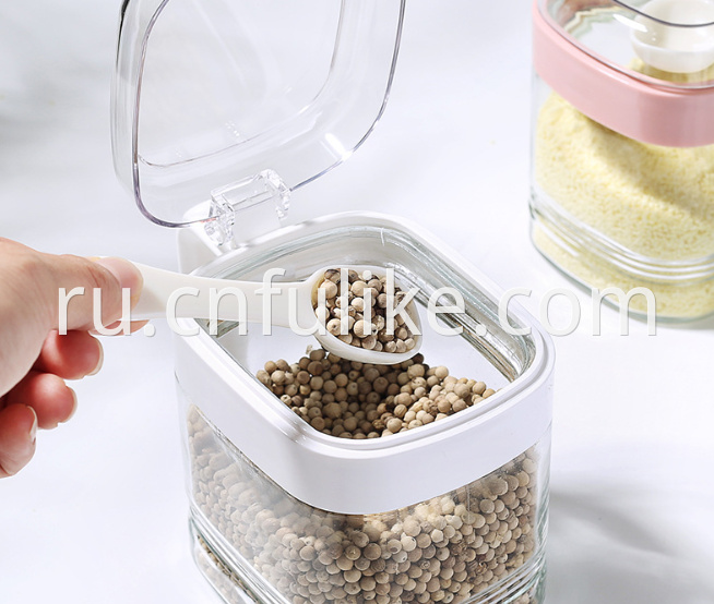 Clear Condiment Container